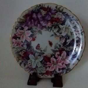 Circle of Harmony Plate by Artist Lena Liu